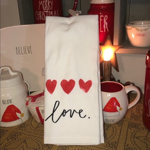 Rae Dunn LOVE Kitchen Towels Set of 3 - Picture 3 of 7
